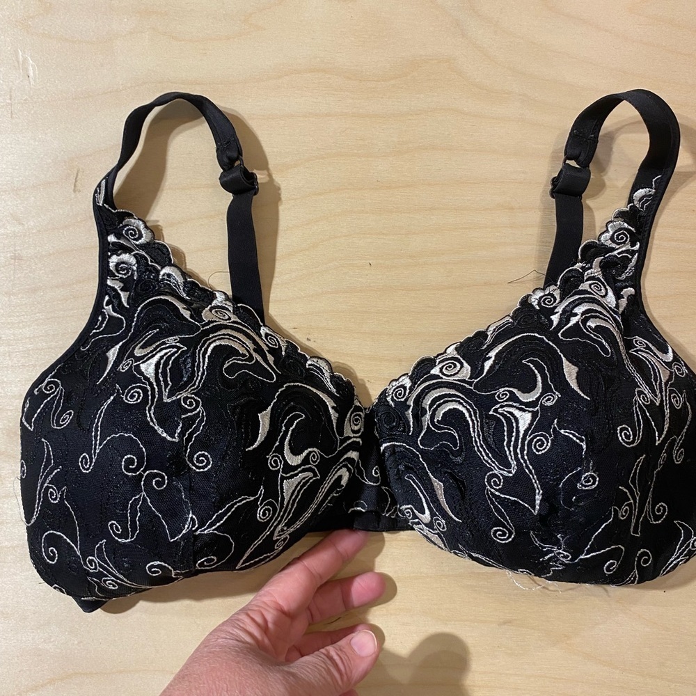 Playtex Wireless Bra 40 DD (HS)